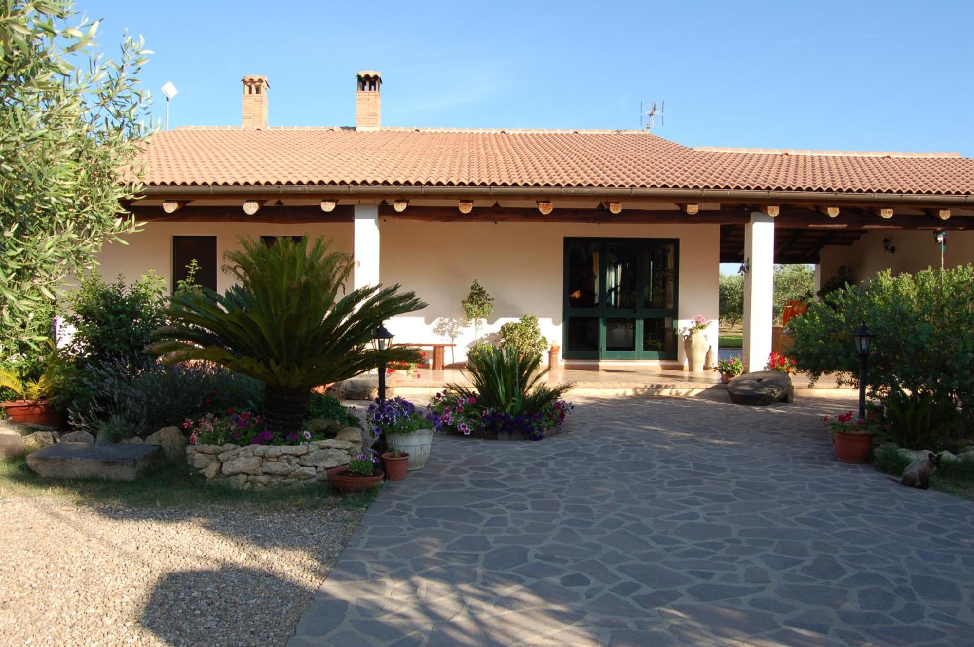 Agriturismo Villa Degli Ulivi サン・ヴェーロ・ミーリス エクステリア 写真